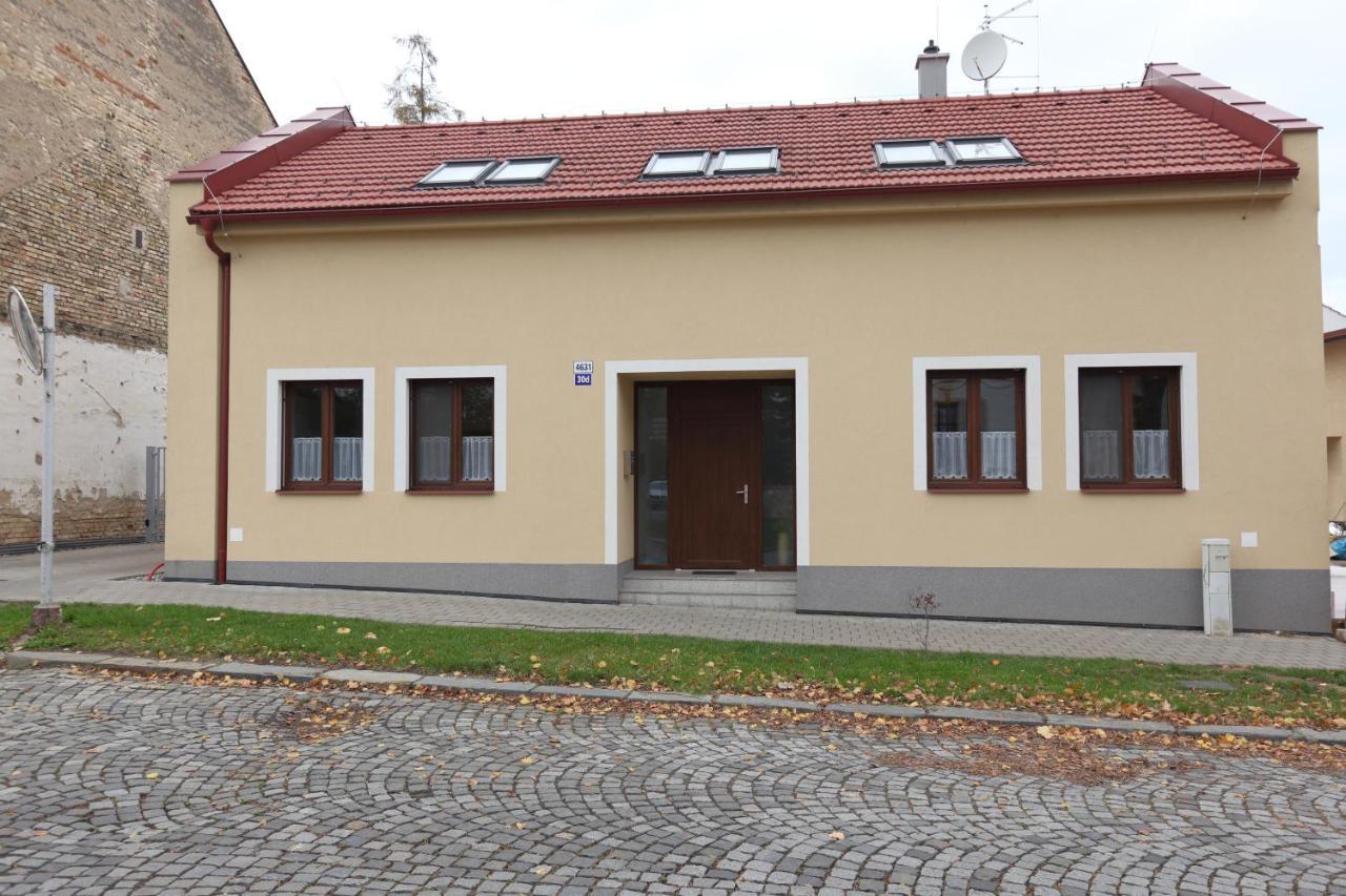 Apartmany U Kvetne Zahrady Kroměříž Exterior foto